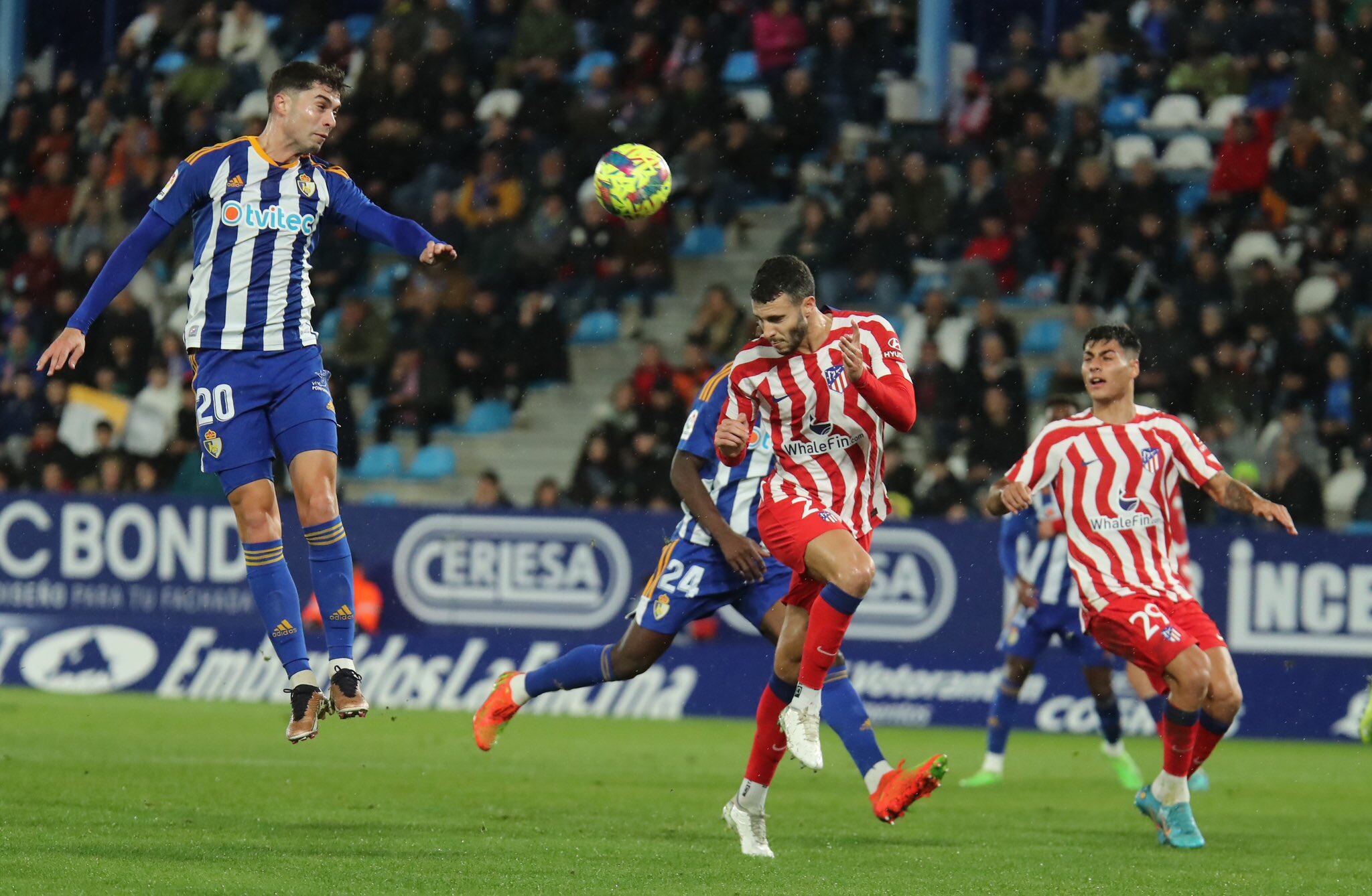 La Ponferradina hizo un buen partido aunque le sobró el último cuarto de hora del partido