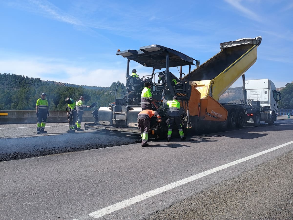 Transportes invierte 5,1 millones en la reparación urgente de carreteras estatales en la provincia de Huesca