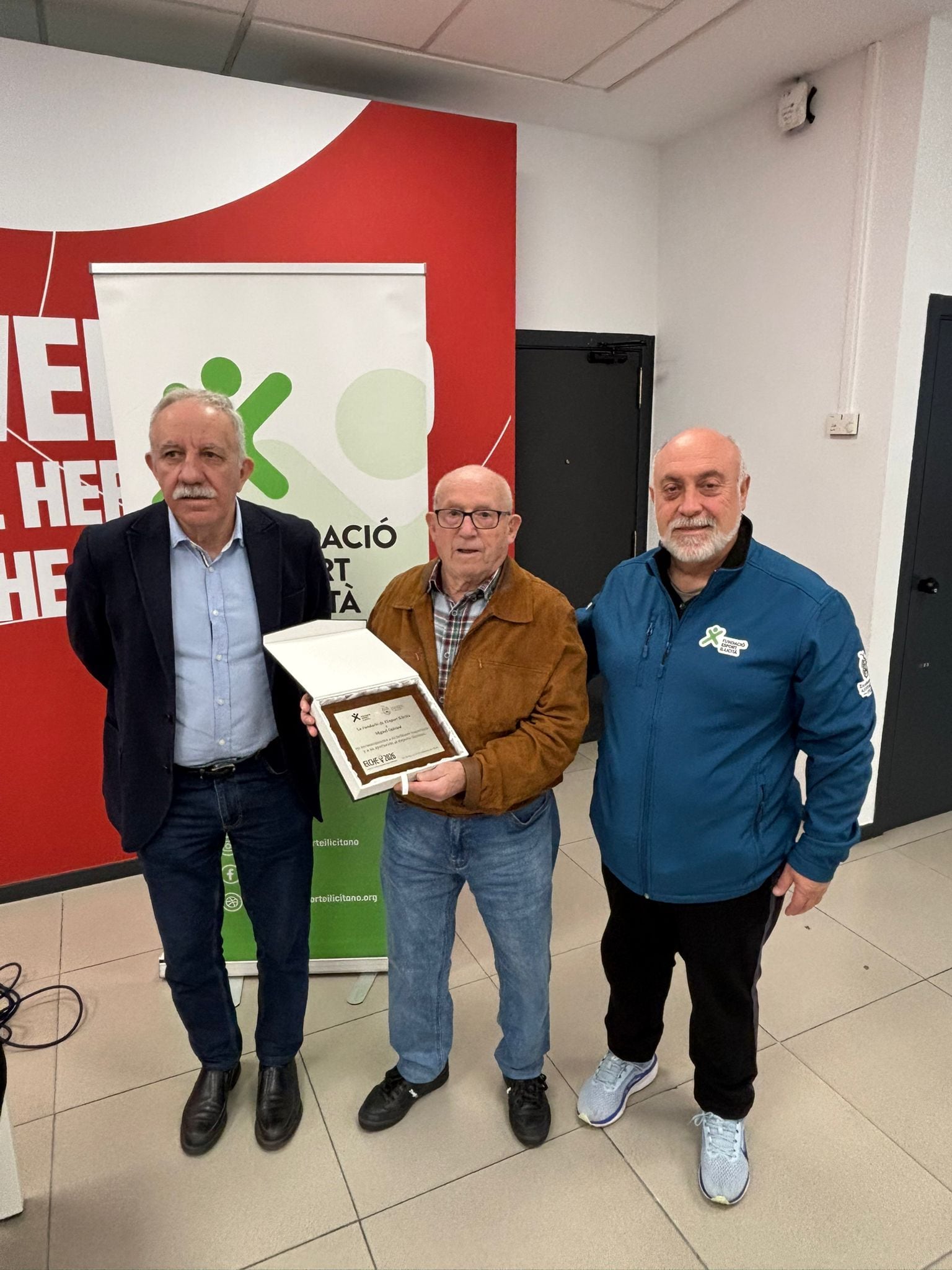 Miguel Quirant en el centro, entre Miguel Ors y José Lucena