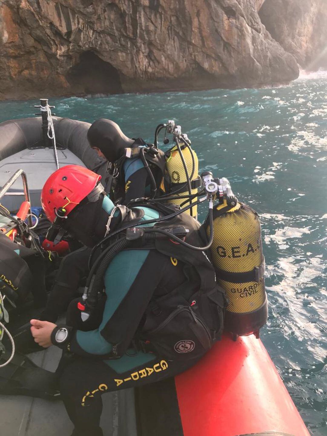 Dispositivo de búsqueda del joven barranquista.