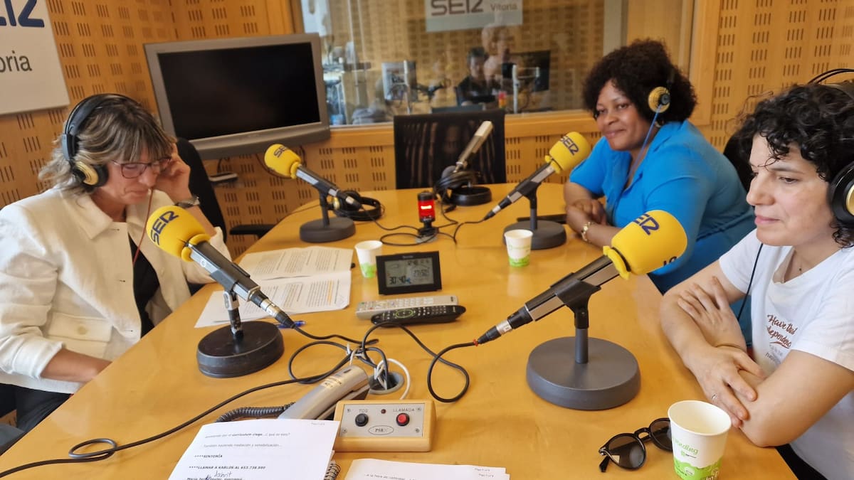 "Contrata Sin" sin mirar la edad, el género, o el color de la piel, un programa de Cruz Roja de Álava