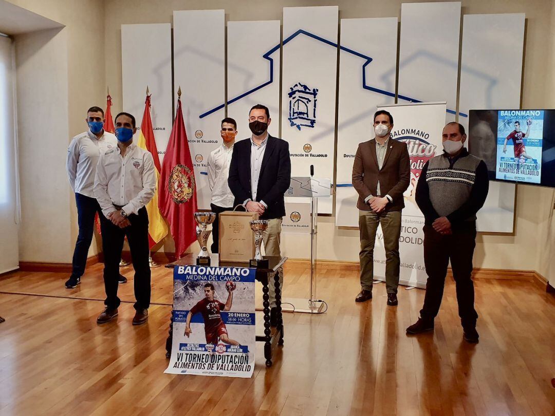 Presentación del partido de balonmano que se disputa este miércoles en Medina del Campo