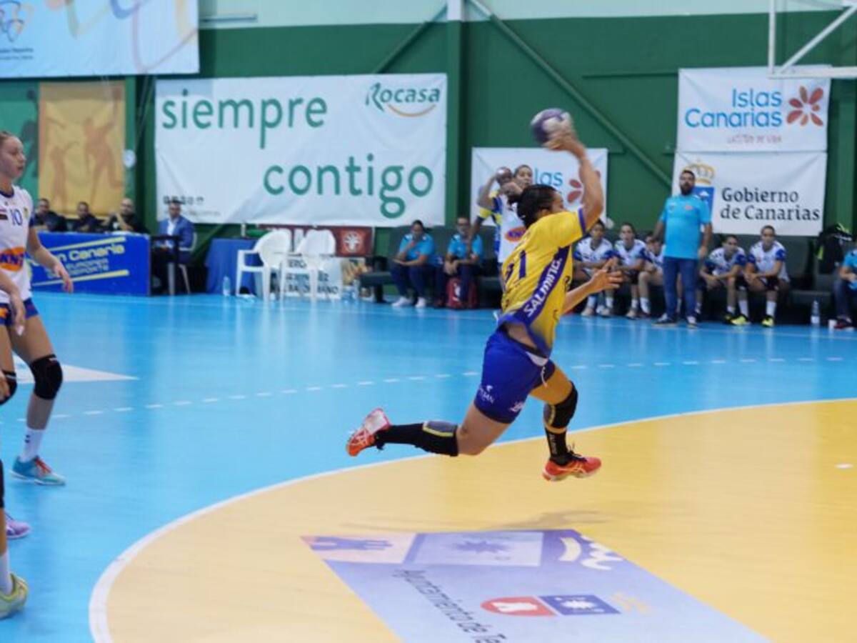 El Rocasa golpea primero y se hace con la victoria ante Granollers por 33 a 29