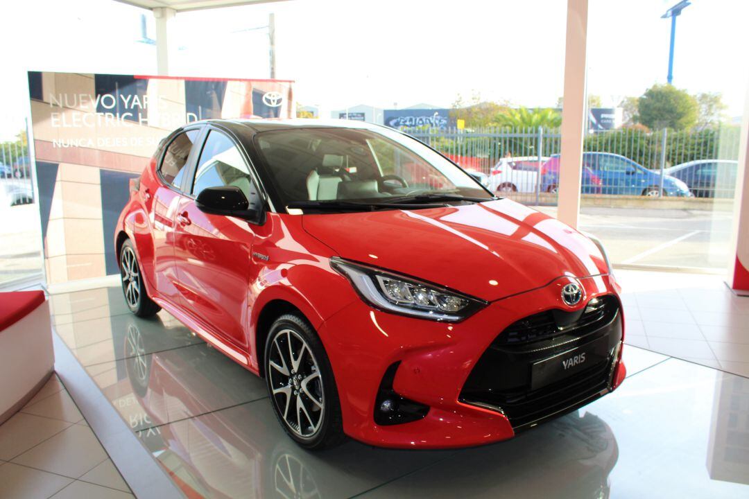 Toyota Yaris Electric