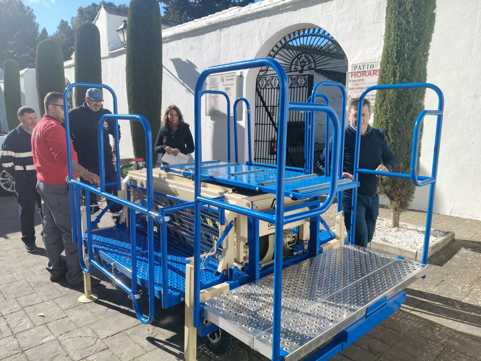 Máquina porta féretros de Ronda