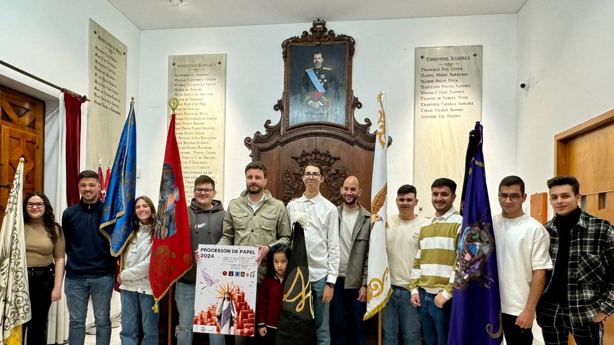 Mil niños y jóvenes protagonizarán la 'Procesión de Papel de la Semana Santa de Lorca' este viernes 3 de mayo