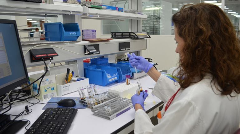 El programa de detecció precoç del càncer de mama ha detectat 321 casos a les comarques de Girona en dos anys.