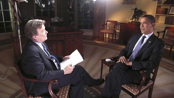 El presidente estadounidense Barack Obama en la Casa Blanca durante una entrevista con el periodista de la CBS Steve Kroft