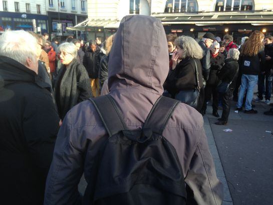 Safi, 26 años, de Afganistán, lleva 10 meses esperando a que le concedan el asilo en Francia.