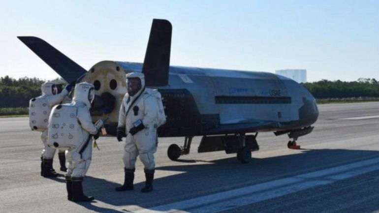 Es la cuarta misión que el &quot;X-37B&quot;, la nave espacial militar de Estados Unidos, realiza en el espacio desde que despegó por primera vez en el año 2010. 