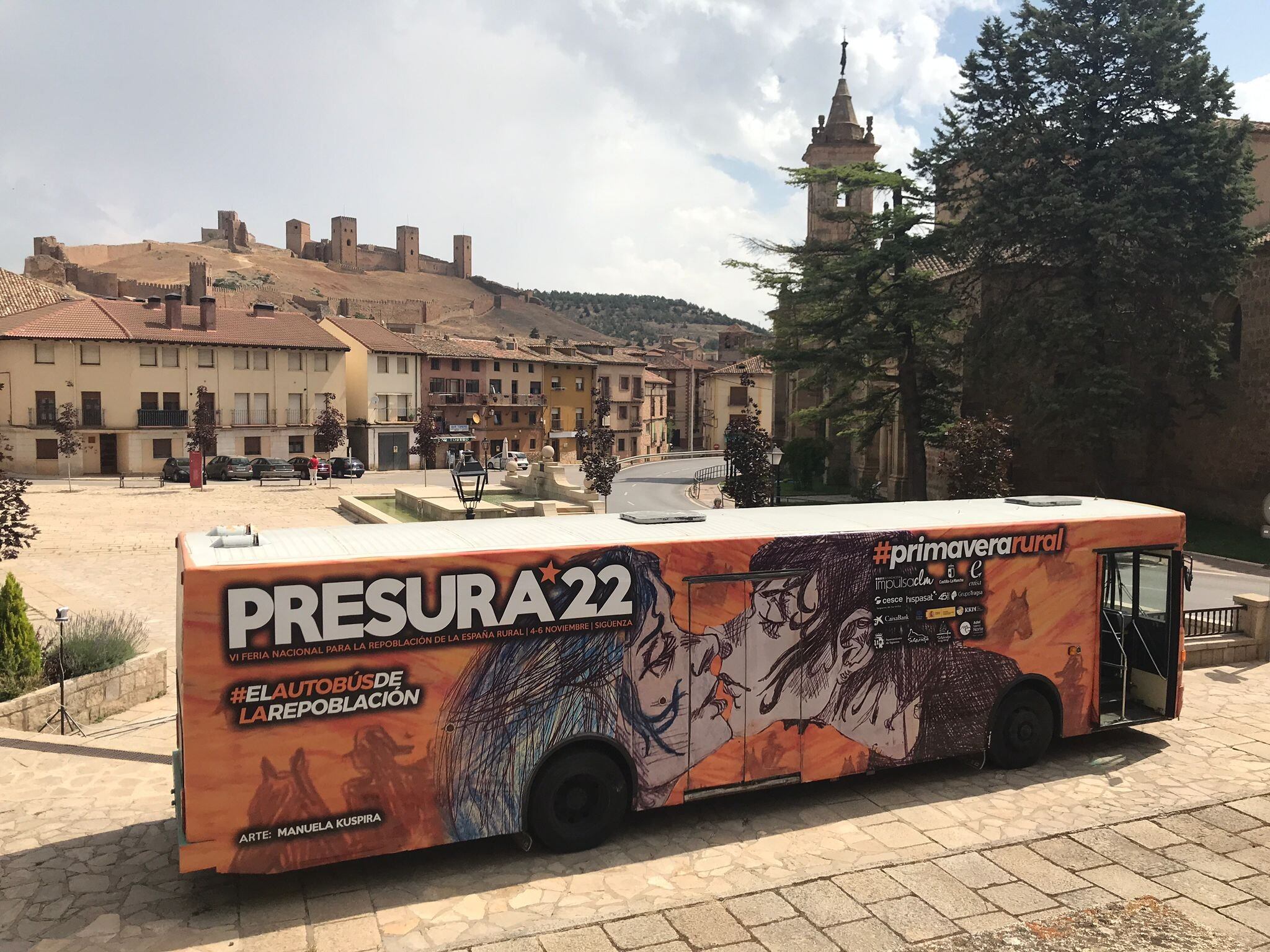 El autobús de la repoblación en otra ciudad de España