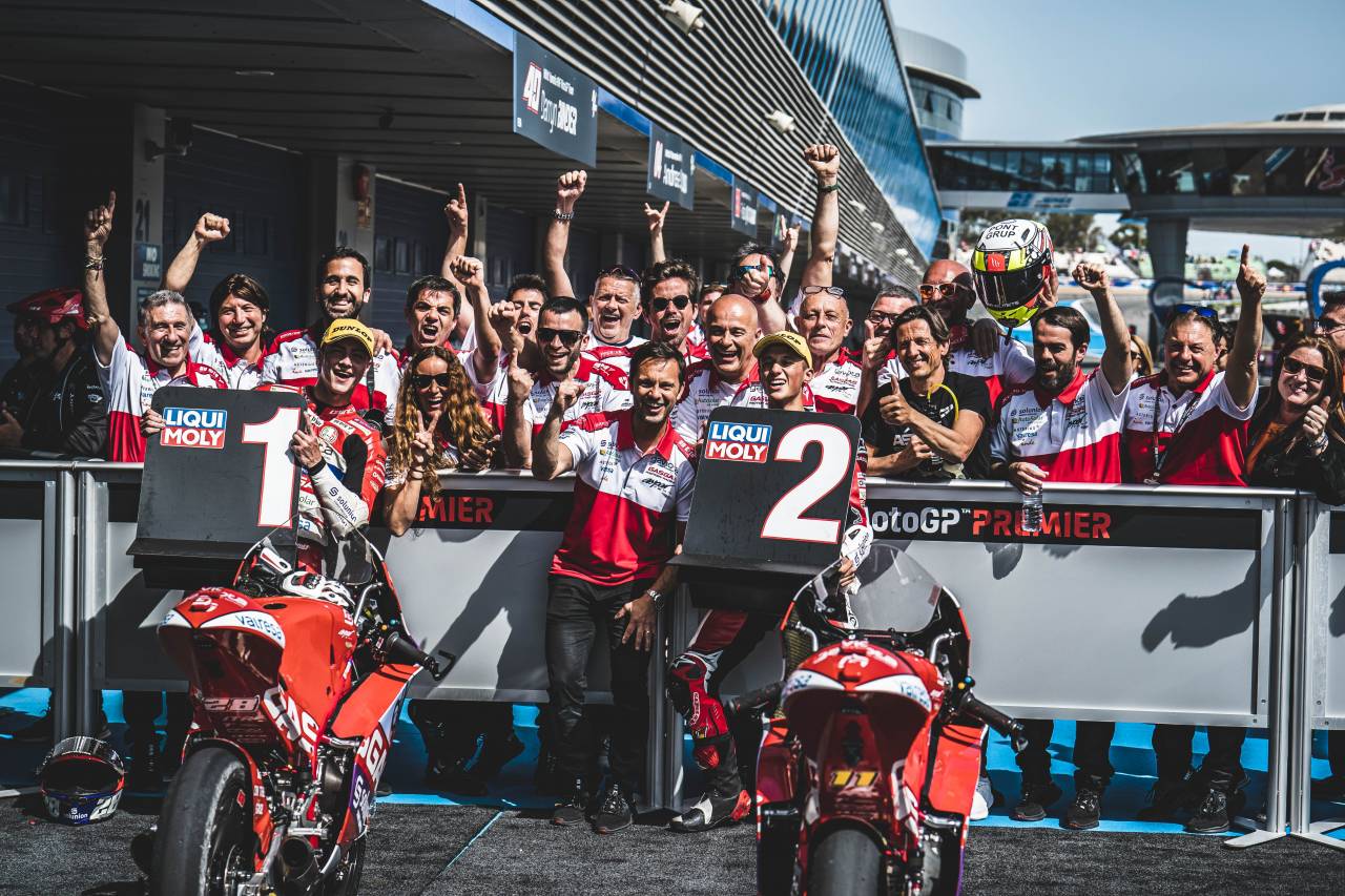 Éxito del Aspar Team Moto 3 en Jerez.