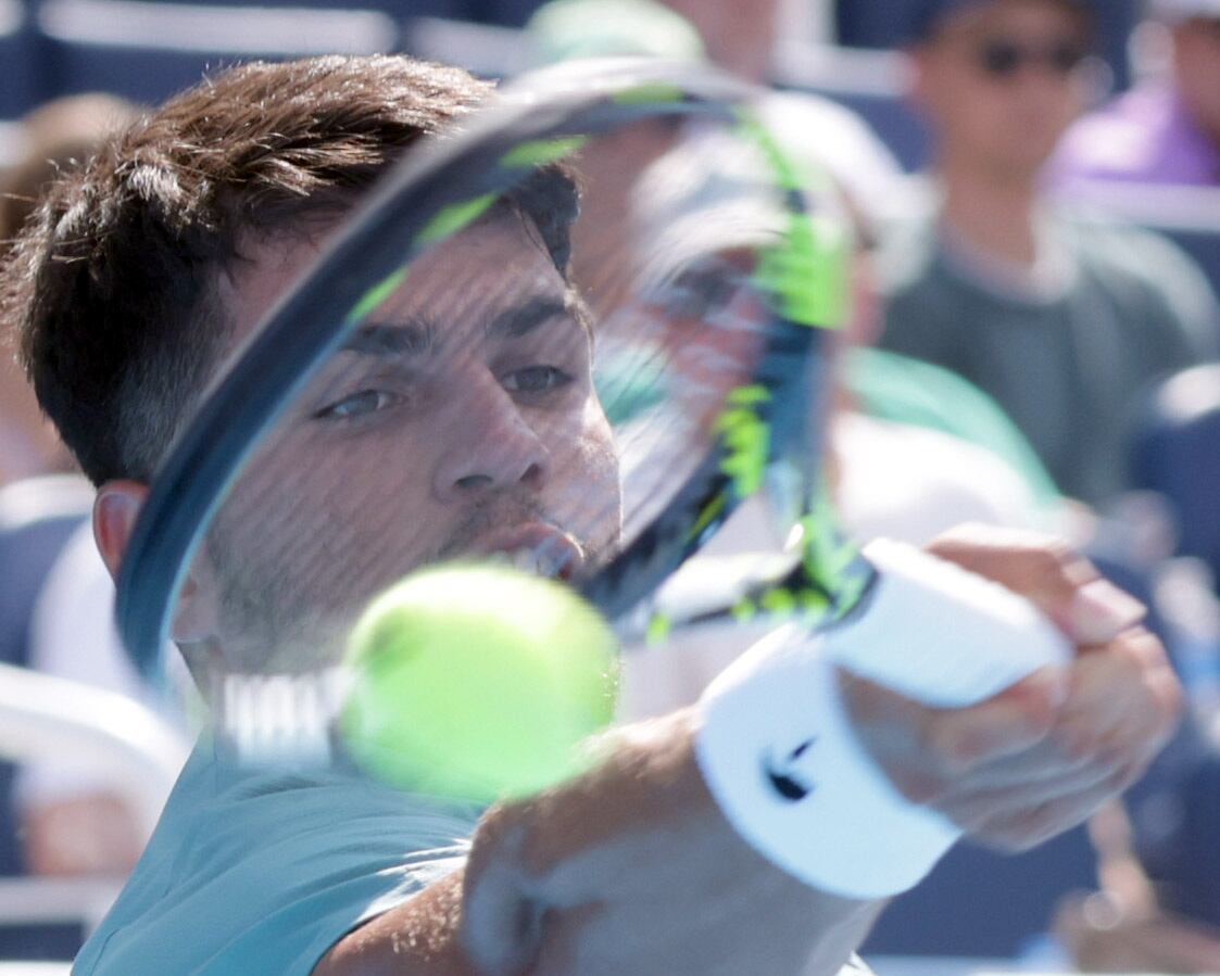 Carlos Alcaraz, durante el partido ante Dzumhur en Cincinnati