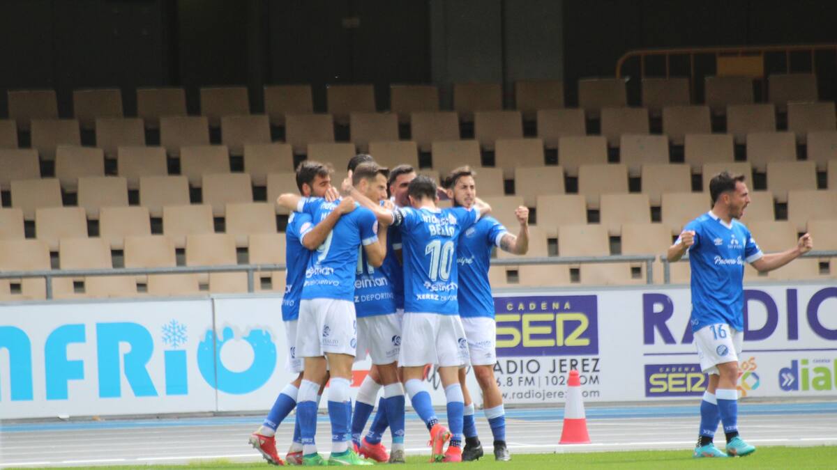 (1-0) El Xerez DFC gana, pero no despeja dudas