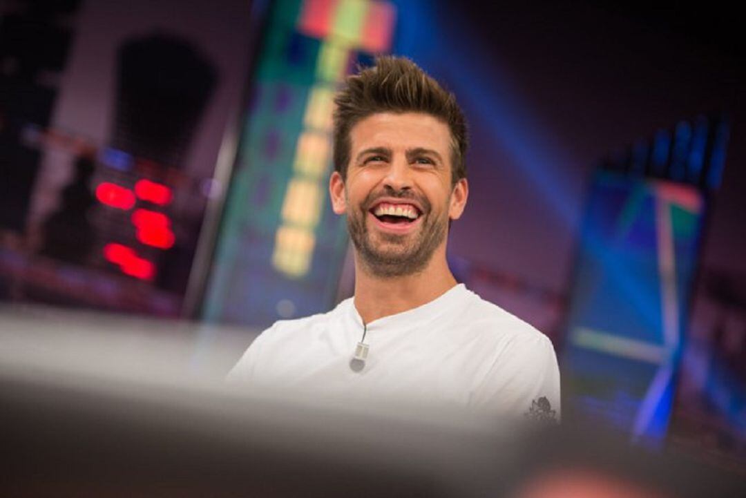 Gerard Piqué durante su vida a El Hormiguero.