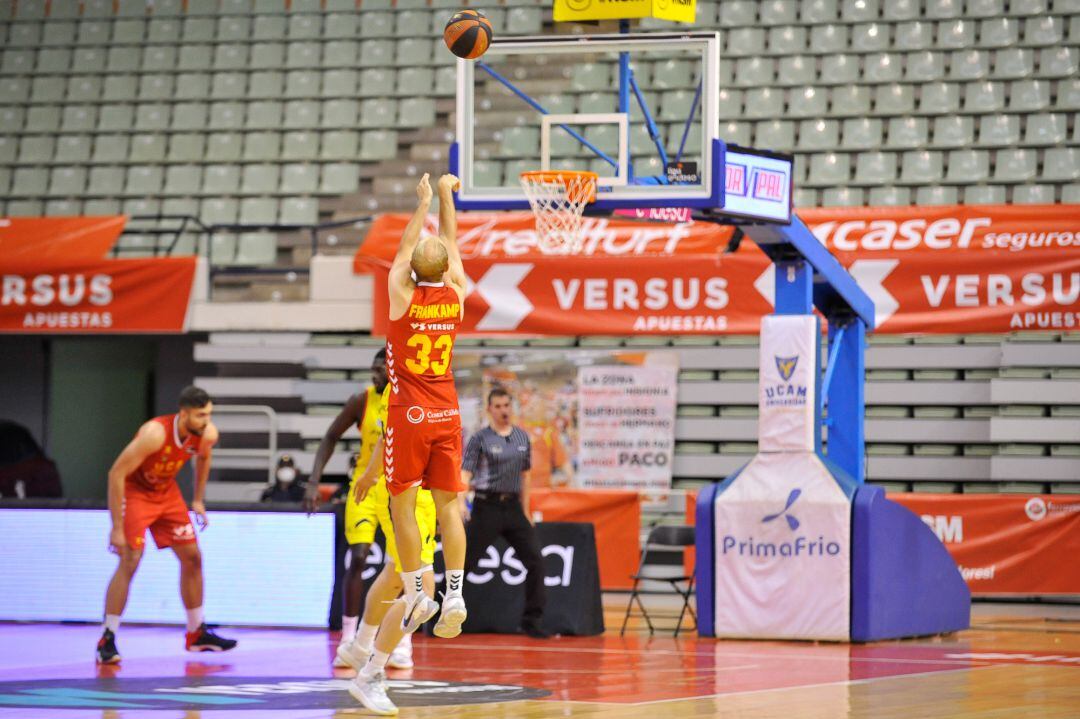 Frankamp anota un triple en el UCAM Murcia CB-MoraBanc Andorra