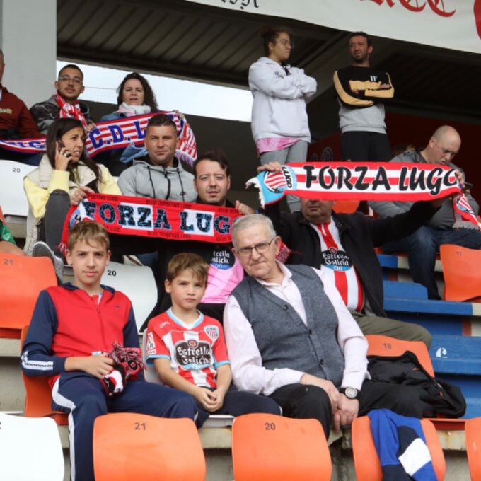 Aficionados del CD Lugo en el Anxo Carro