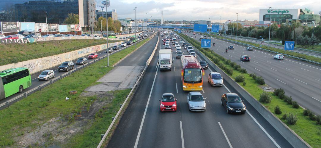 Los atascos de la A-1 y la M-607 siguen siendo todo un problema para los vecinos