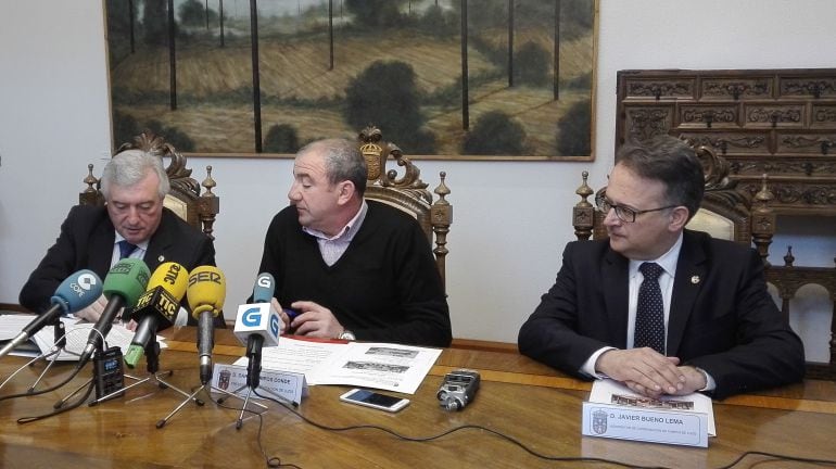 El presidente de la Diputación de Lugo, Darío Campos, este lunes en la firma del convenio