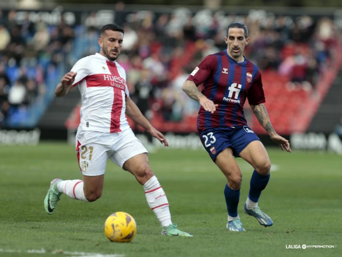 El Huesca estuvo más cerca de la victoria, pero se tiene que conformar con el empate ante el Eldense