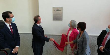 Descubrimiento de la placa en honor a Ramón Fernández Espinosa