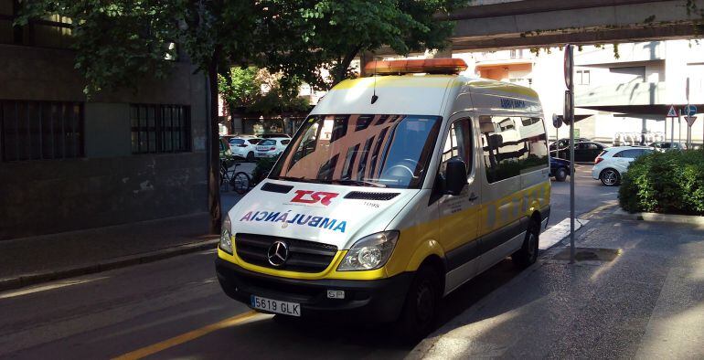 Una ambulància de TSC.