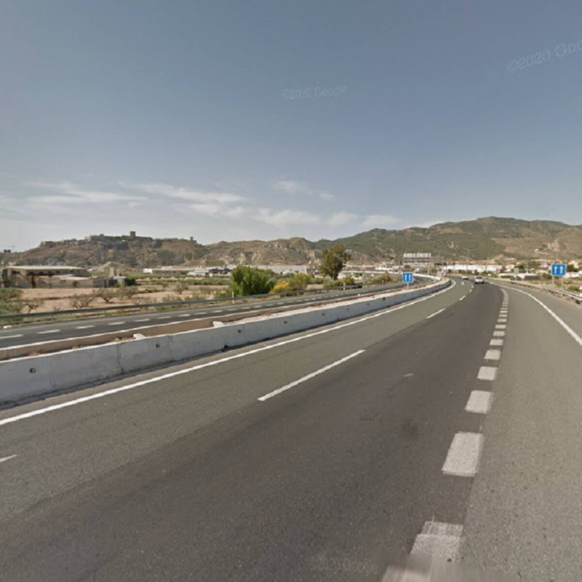 Cuatro heridos, dos de ellos menores, en un accidente de tráfico en la A-7 a su paso por Lorca