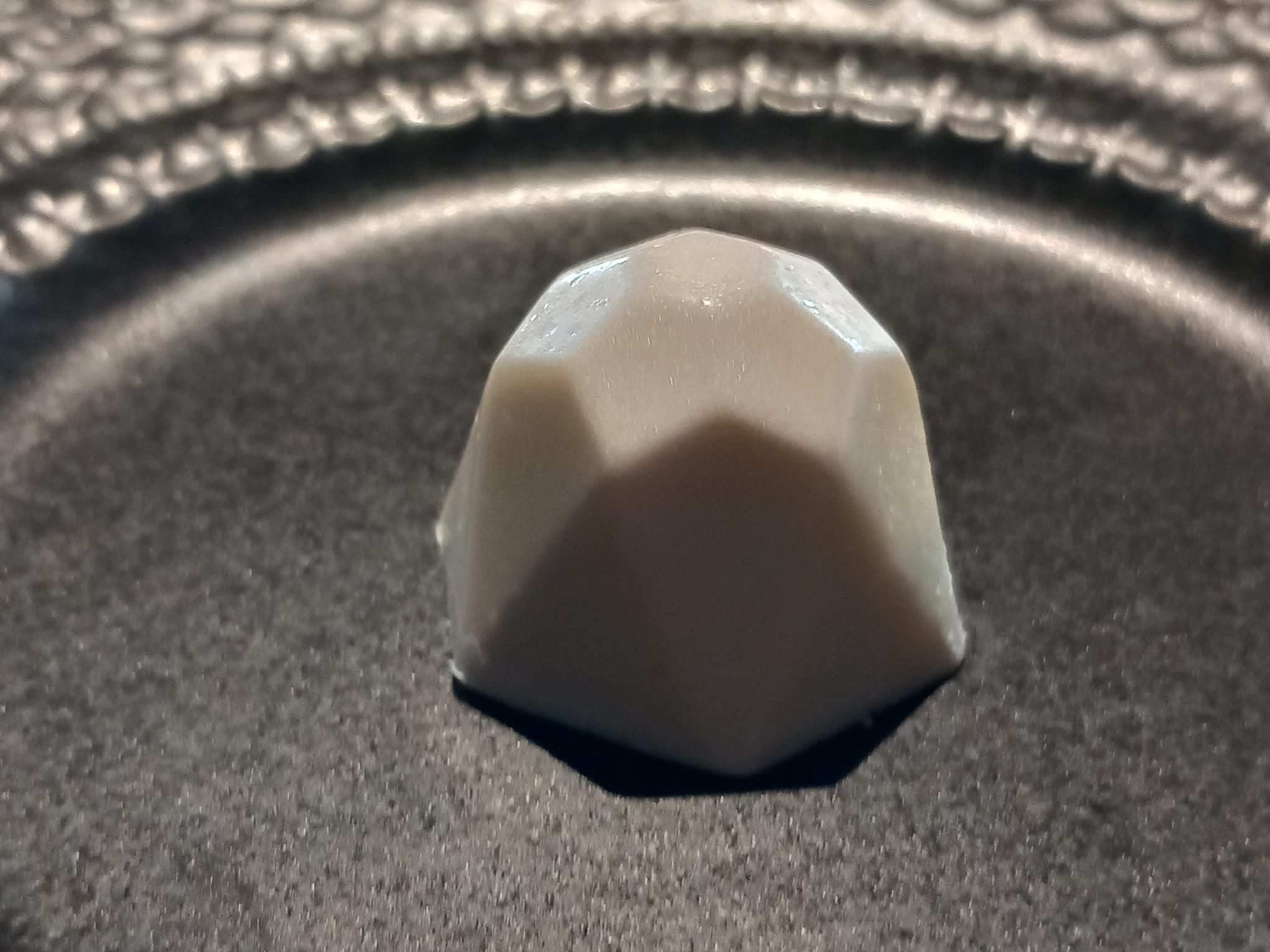 Bombón de gazpachuelo de jalapeños