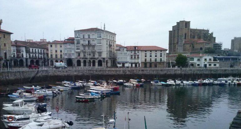 Dársena de Castro Urdiales.