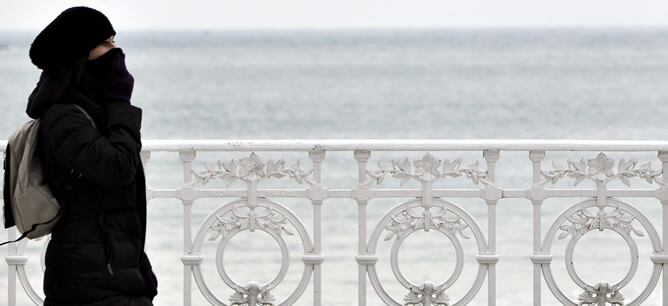 La Agencia Estatal de Meteorología (Aemet) prevé para este sábado nevadas en cotas bajas en muchas zonas de la mitad norte peninsular, nordeste de Andalucía y Baleares.