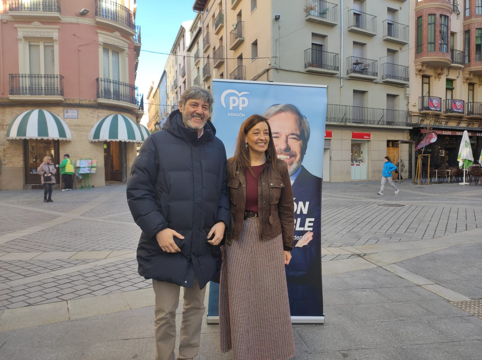 Carmen Susín y Gerardo Oliván este viernes en Huesca.