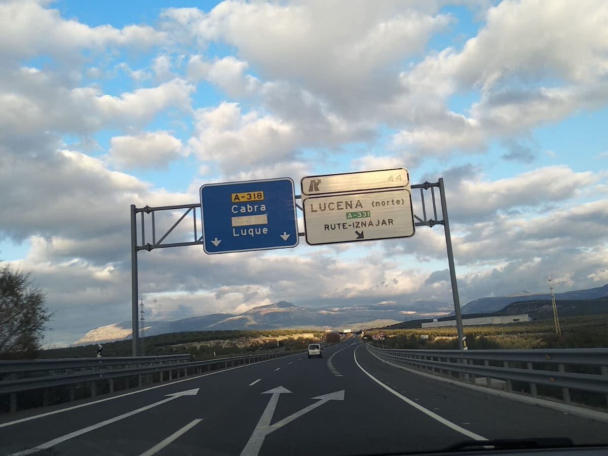 La Junta revisa la A-318 tras el siniestro que le costó la vida a una menor entre un accidente entre Doña Mencía y Zuheros