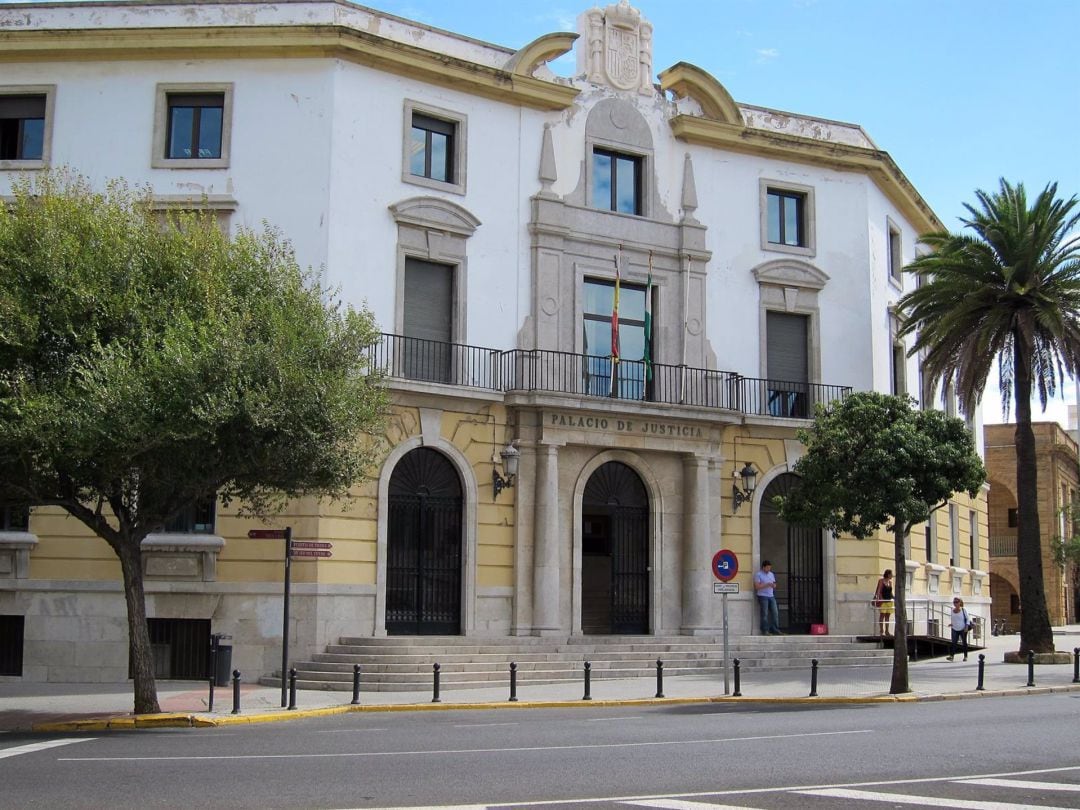 Audiencia provincial de Cádiz