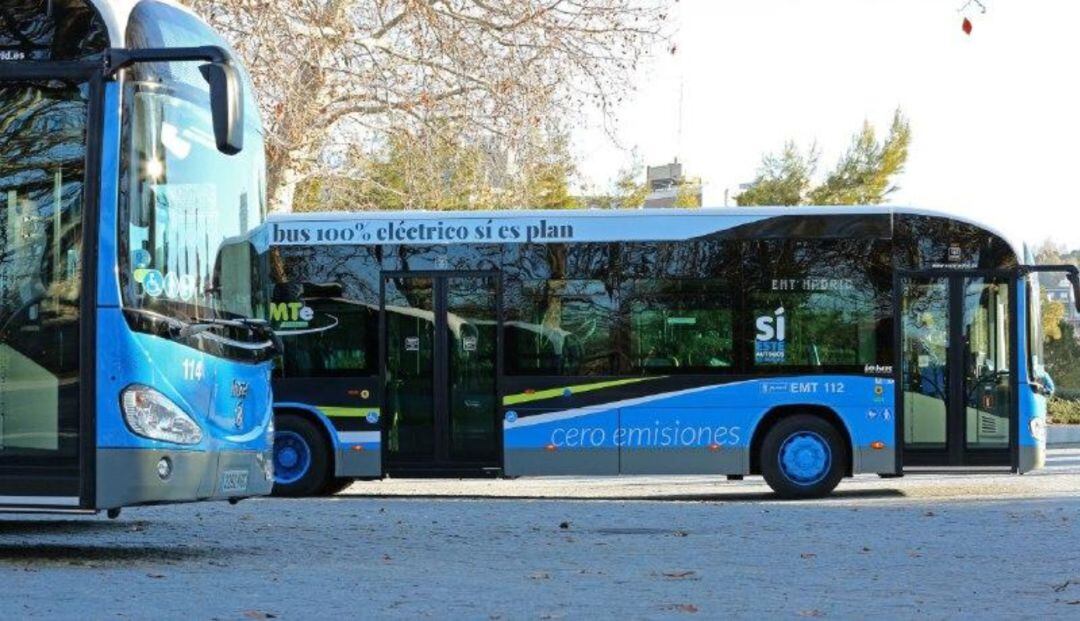 Autobuses eléctricos como los que circularán por el centro de Madrid.