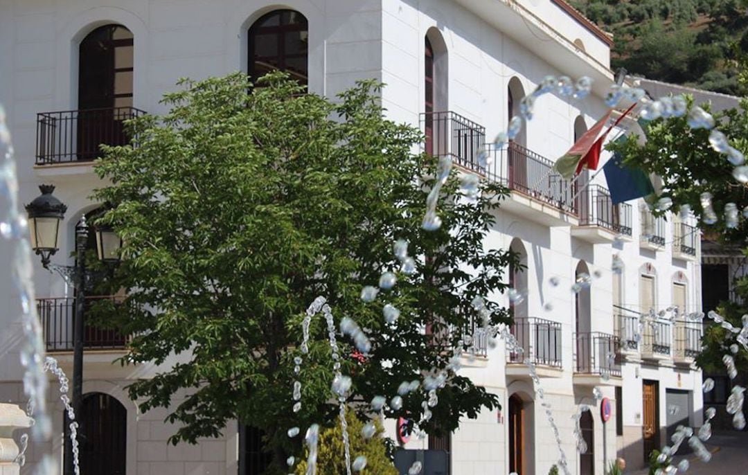 Ayuntamiento de Huelma.