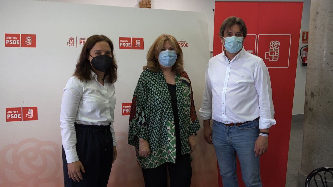 Sara Hernández, Natalia de Andrés y Javier Ayala, alcaldes de Getafe, Alcorcón y Fuenlabrada, respectivamente 