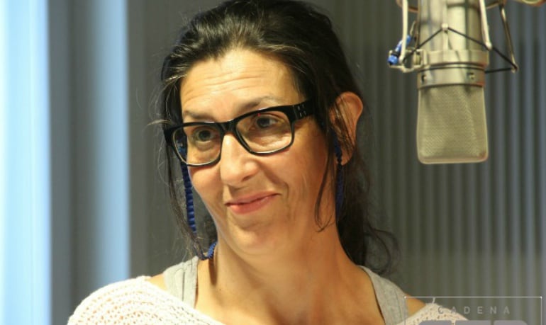 Elvira Mínguez durante la grabación del radioteatro de la &#039;Mesa costumbrista&#039;.