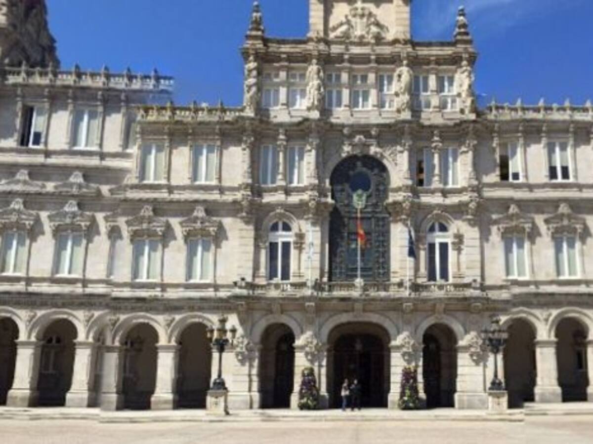 El PP propone eliminar externalizaciones y aumentar en 15 millones el presupuesto para barrios