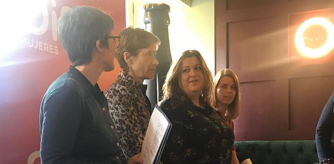 Presentación de los talleres de empoderamiento femenino