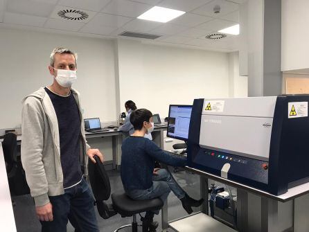 Gorka Arana, investigador del departamento de Química Analítica de la UPV/EHU