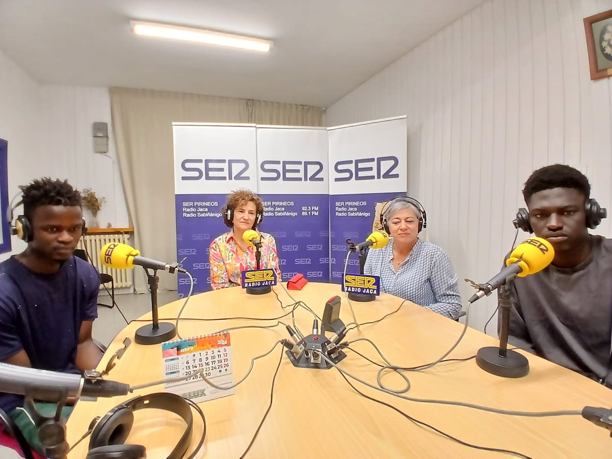 Oussman, Laura, Elena y Moustafa