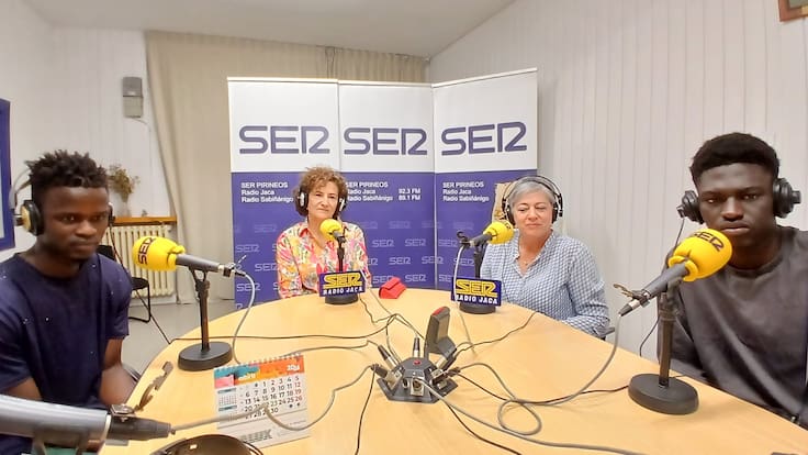 Oussman, Laura, Elena y Moustafa