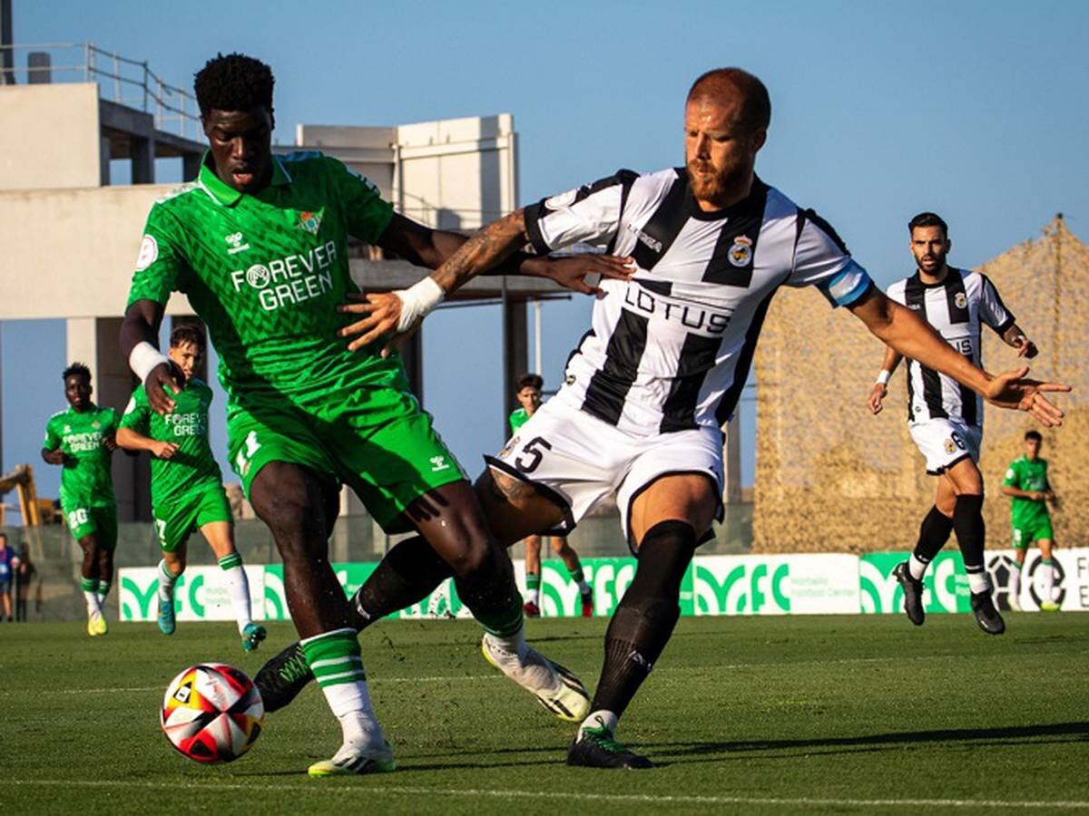 Un lance del Balona-Betis Deportivo