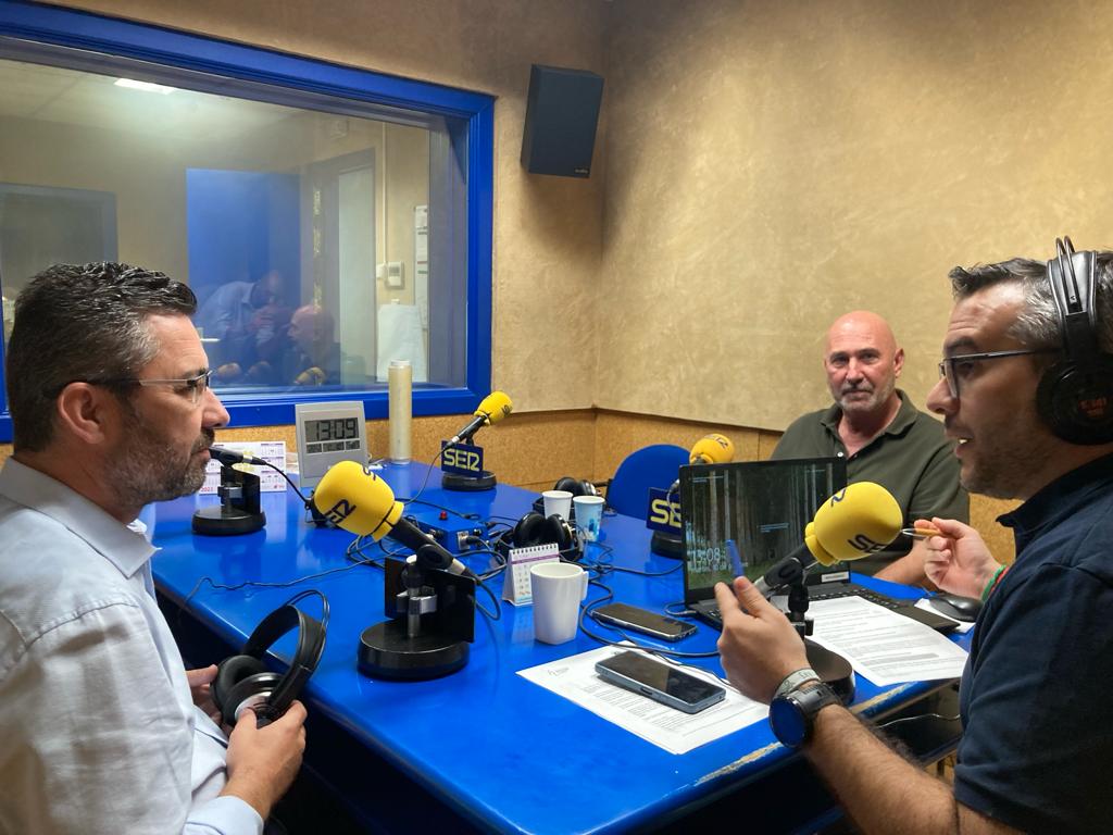 Alberto Torres, Salvador Borgoñón  en Radio Huesca