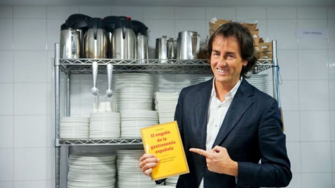 José Berasaluce, con su polémico libro