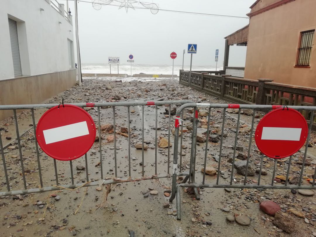 Playa de Almassora afectada por el temporal marítimo