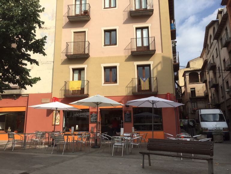 Plaça Pia Almoina, Olot