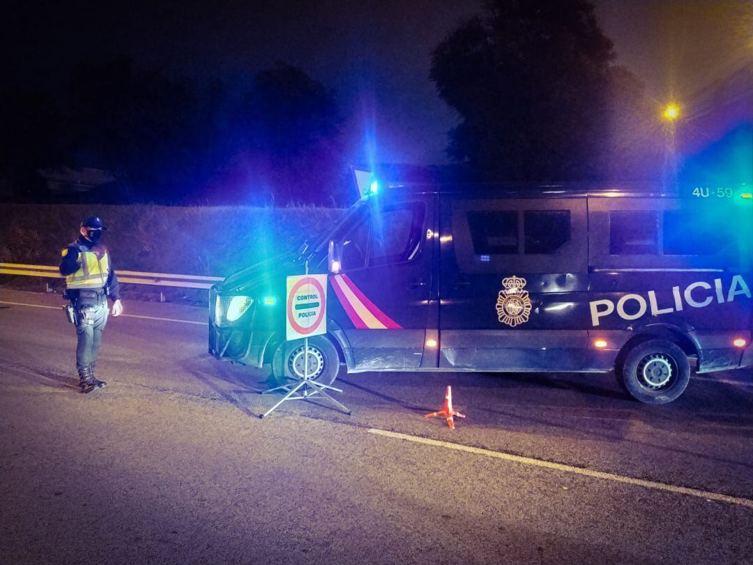 Imagen de un control de la Policía Nacional