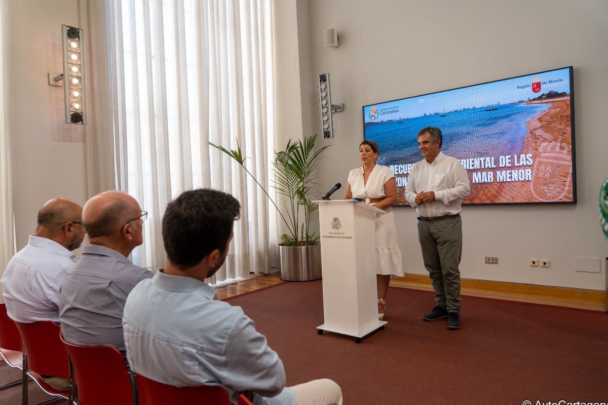 Presentación del proyecto de eliminación de lodos del Mar Menor