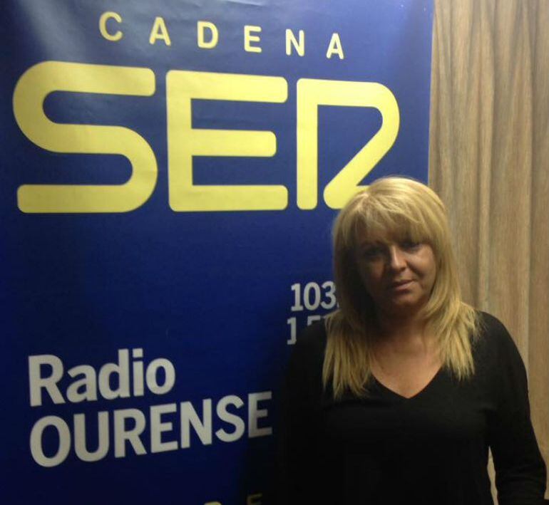 María Quintas en su visita a los estudios de Radio Ourense